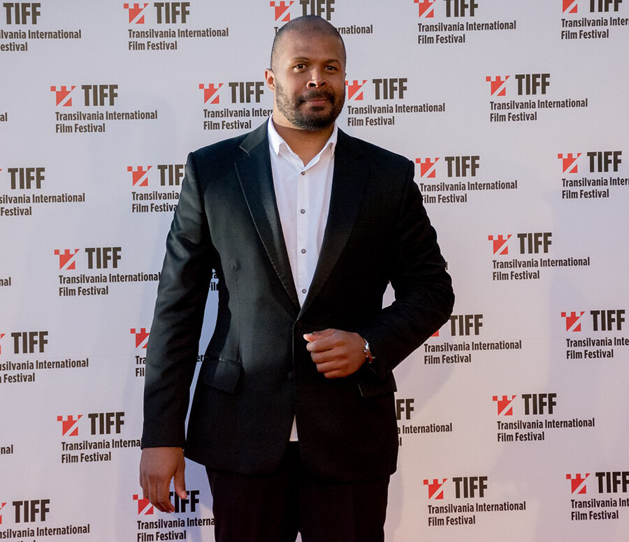 Cabral Ibacka Cabral Ibacka