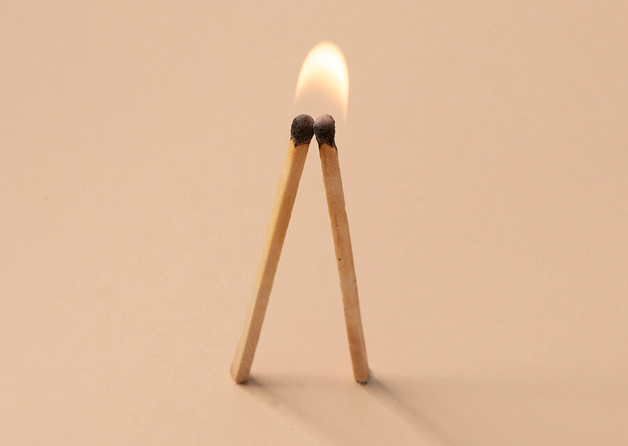 Focul în cartea de vis universală