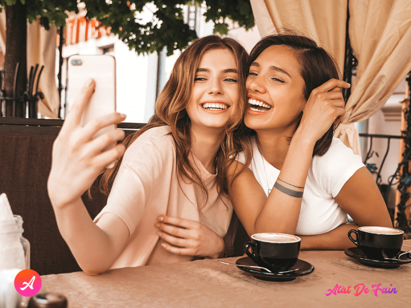 Mesaje de la mulți ani pentru sora mai mare