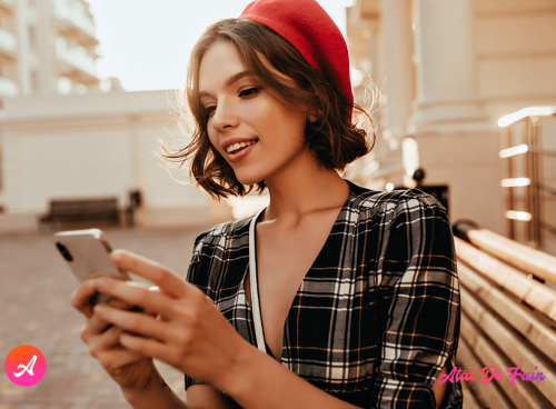 Mesaje dulci de la mulți ani pt femei