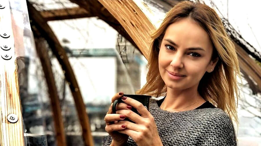 Roxana Ionescu Roxana Ionescu