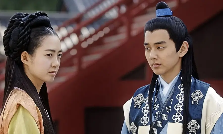 Secretele de la Palat Secretele de la Palat